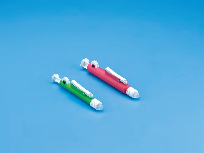 Handypette Pipette Aid, PP / Silicone — catalogue illustration